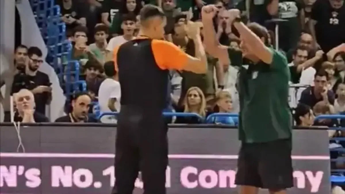 Panathinaikos taraftarından skandal pankart! Ergin Ataman çılgına döndü…
