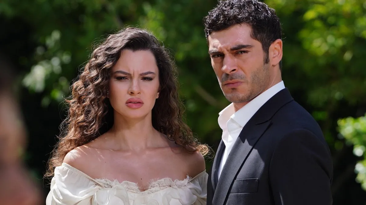 Salı akşamının birincisi “Bir Gece Masalı”