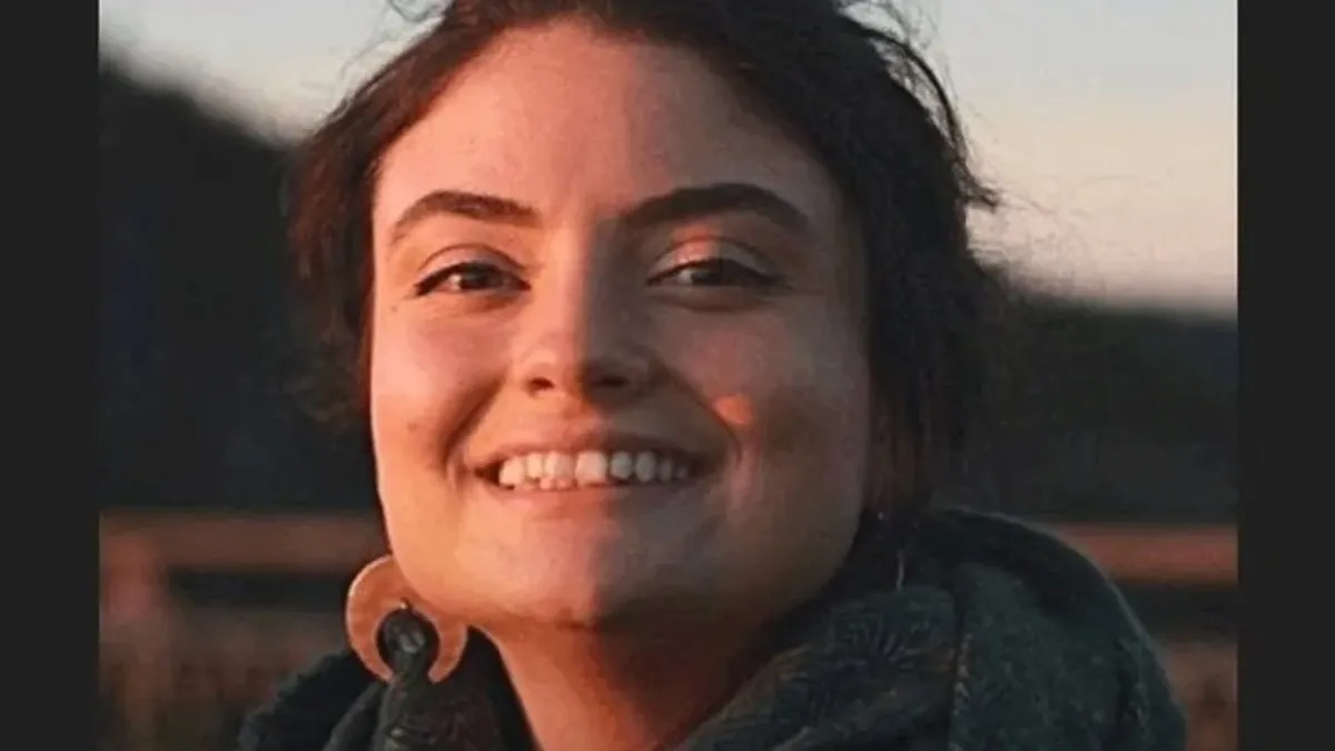 Şehit Ayşenur’un annesi Muğla’daki baba evine geldi