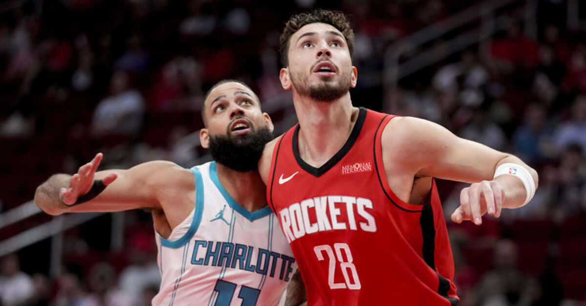 Alperen Şengün’den ilk maçta ‘double-double’!