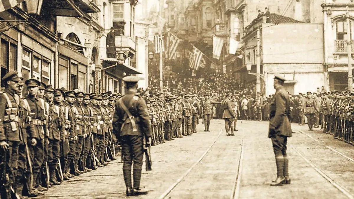 Geldikleri gibi gittiler