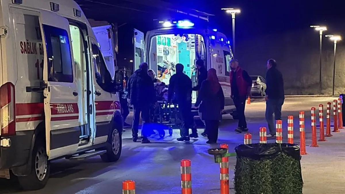 Ağabeyinin marketini benzin dökerek yaktı: 1 ölü, 5 yaralı