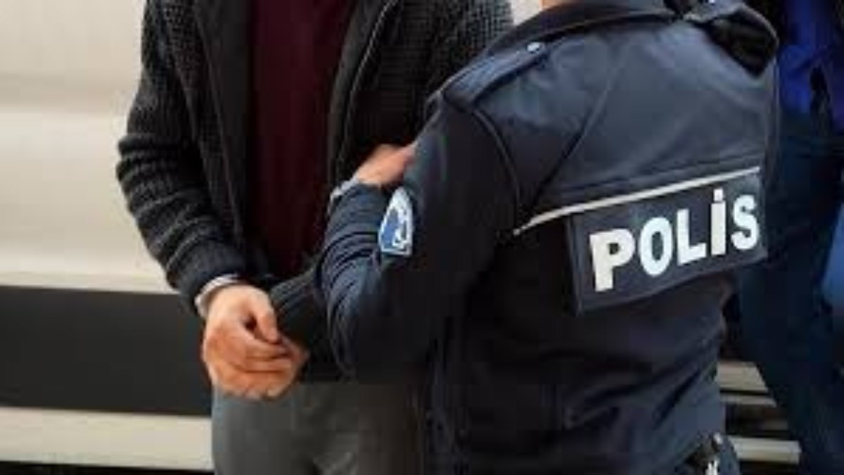 Samsun’da yakalanan şahsın midesinden 51 kapsül uyuşturucu çıktı