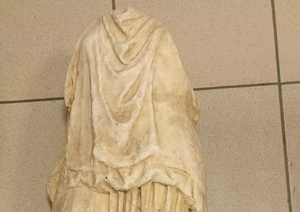 Çöp poşetinden 2 bin yıllık tarih çıktı