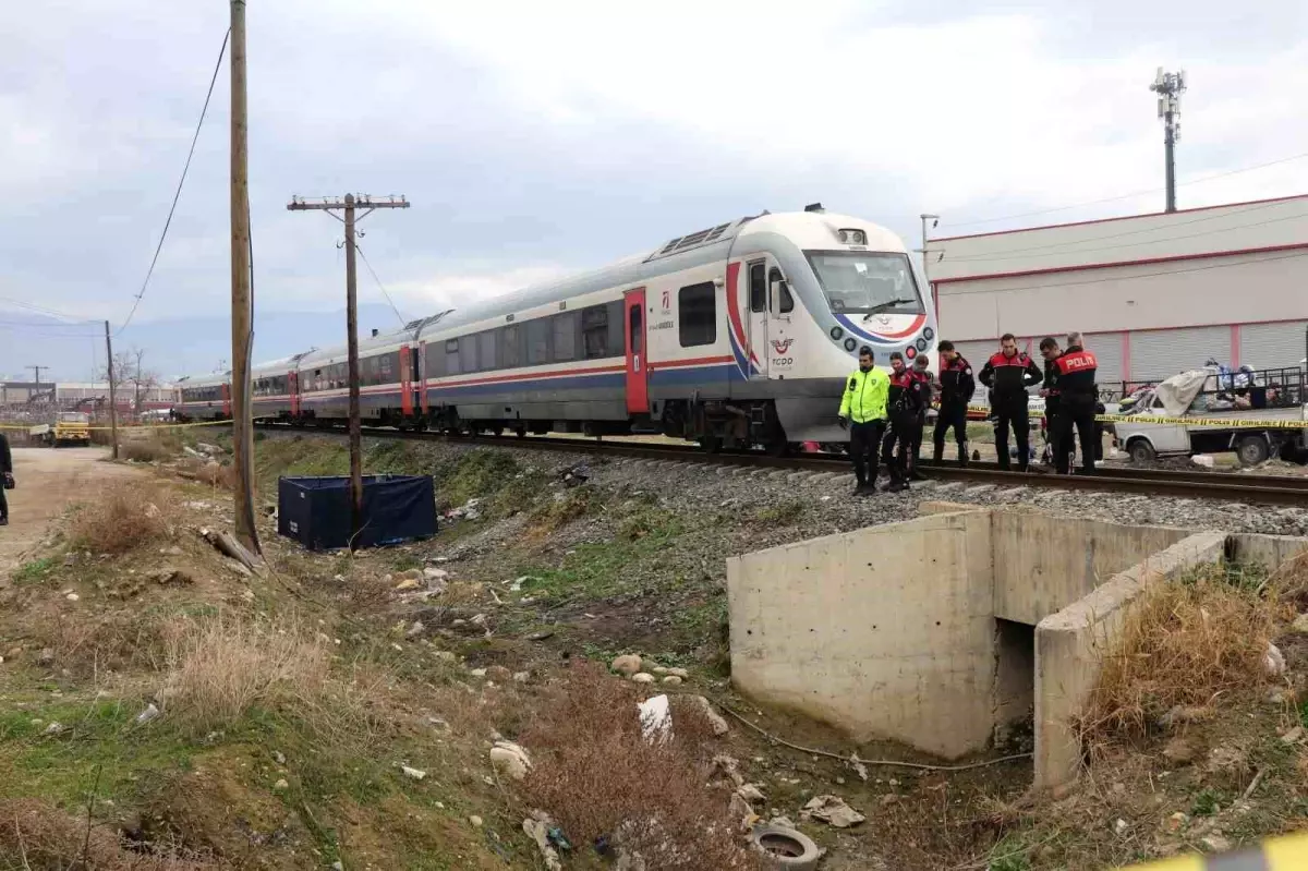 Denizli’de Tren Kazası: Bir Kişi Hayatını Kaybetti