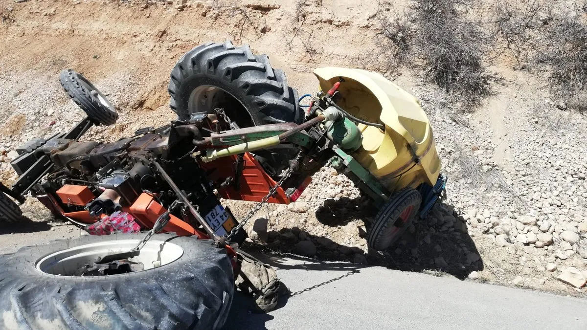 Malatya’da devrilen traktörün sürücüsü öldü