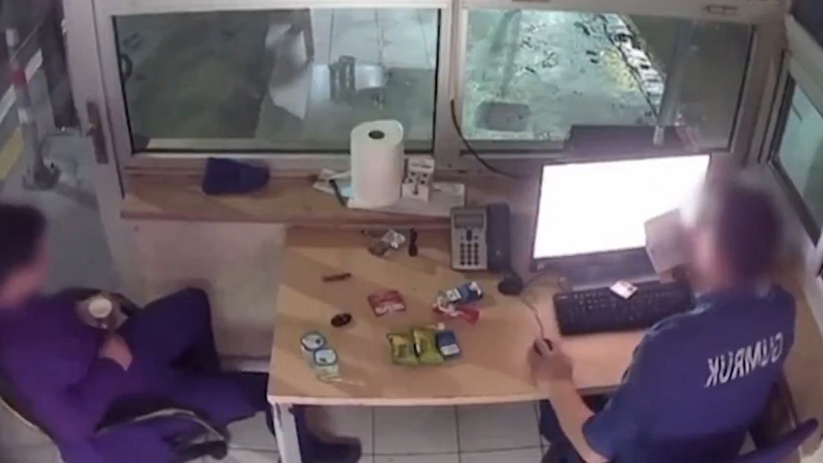 Kapıkule’de rüşvet operasyonu: 38 gümrük memuru gözaltında